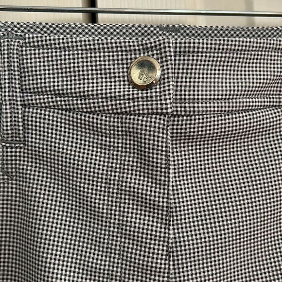 ***** 5 for $25 Nivo Black and White Checked Golf Shorts - Picture 2 of 5